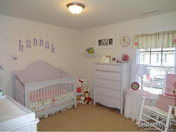 137 THEA LANE - Photo 11