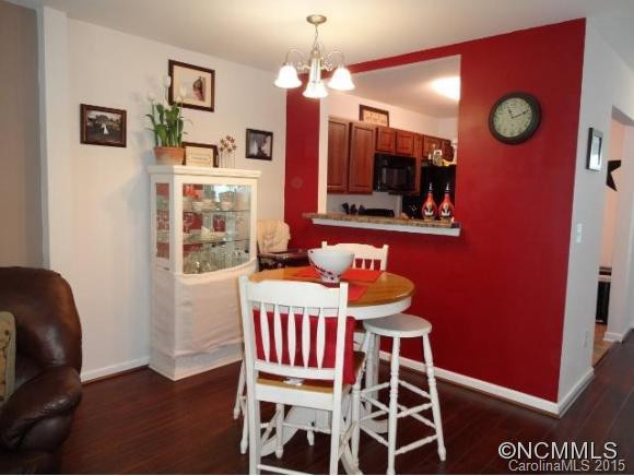 137 THEA LANE - Photo 5