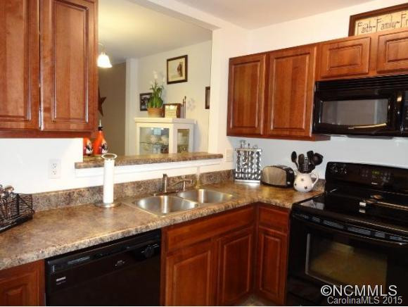 137 THEA LANE - Photo 7