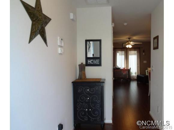 137 THEA LANE - Photo 9