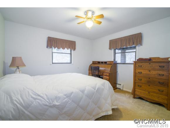 676 Mountain Haven Drive - Photo 17