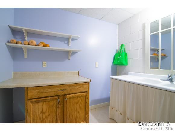 676 Mountain Haven Drive - Photo 20