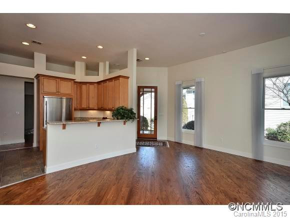 61 Augusta Circle - Photo 5