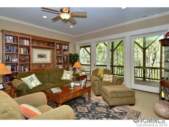 109 Woodglen Court - Photo 12