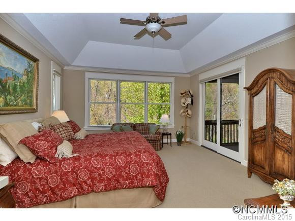 109 Woodglen Court - Photo 14