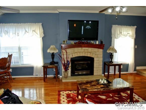 160 Mary Ann Lane - Photo 7