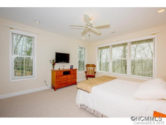 144 Uwaga Court - Photo 11