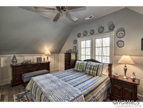 466 Rocky Mountain Drive - Photo 17