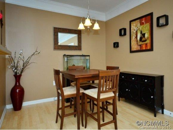 223 APPELDOORN CIRCLE - Photo 3
