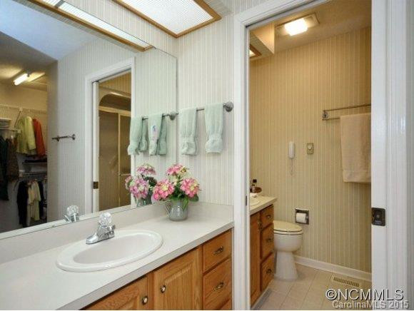 305 WILD OAK LANE - Photo 13