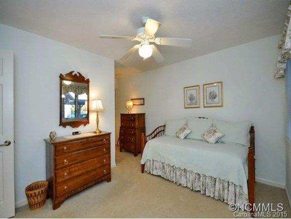 305 WILD OAK LANE - Photo 14