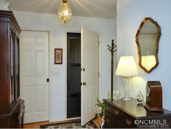 305 WILD OAK LANE - Photo 3