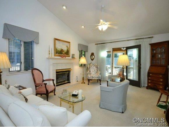 305 WILD OAK LANE - Photo 4