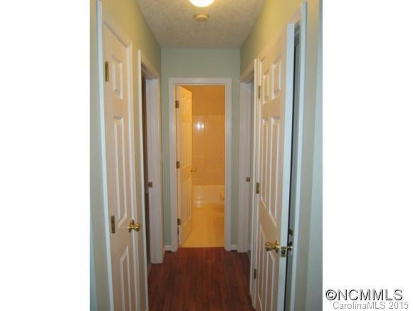 16 Westwood Dr - Photo 11