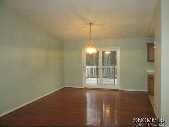 16 Westwood Dr - Photo 6
