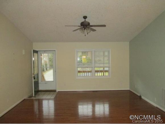 16 Westwood Dr - Photo 7