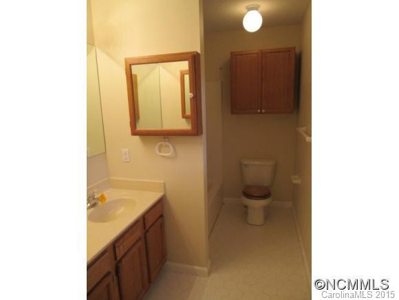 16 Westwood Dr - Photo 9