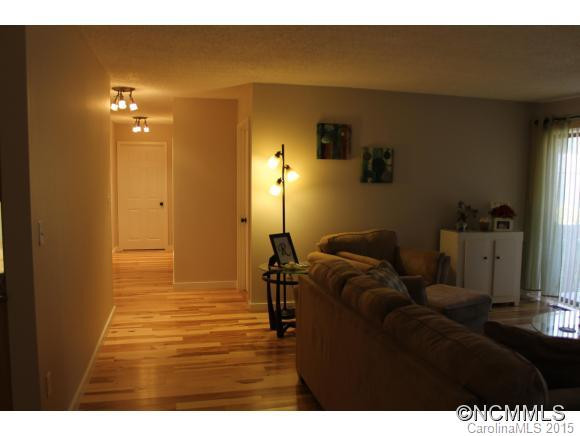 111 Shepard Square Unit #604 - Photo 4