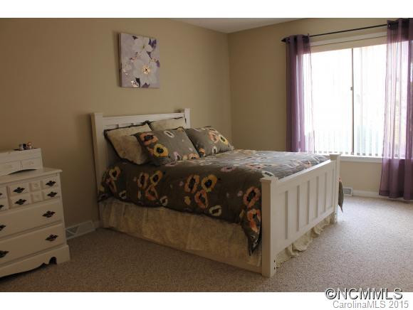 111 Shepard Square Unit #604 - Photo 9