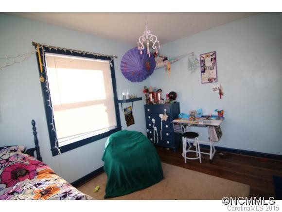 5585 Old Hendersonville Highway - Photo 20
