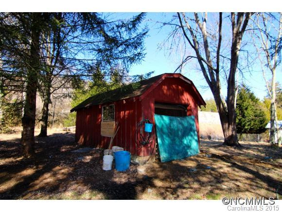 5585 Old Hendersonville Highway - Photo 22