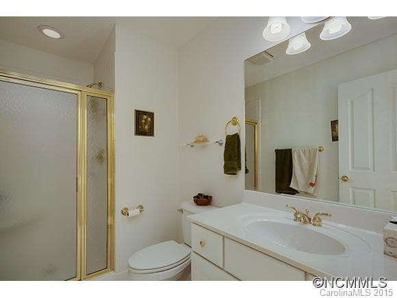 185 Cambridge Drive #12R/Ph 1 - Photo 12