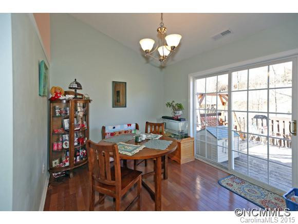 7 Village Street - Photo 6