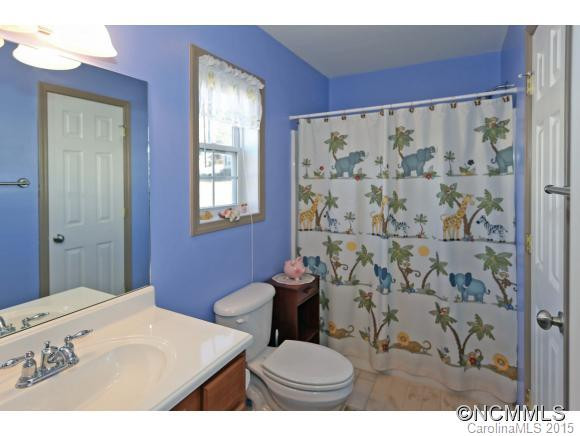 7 Village Street - Photo 9