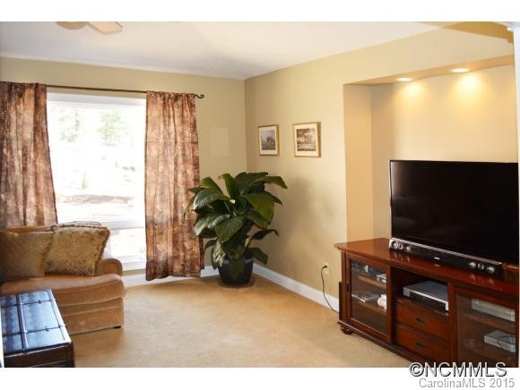 67 Oakgate Drive - Photo 11