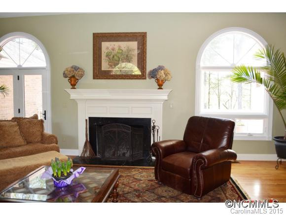 67 Oakgate Drive - Photo 6
