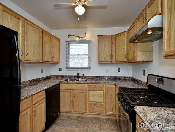 54 FOXBERRY DRIVE - Photo 6