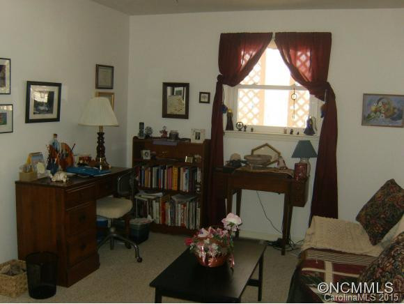 366 Cardinal Rd - Photo 11