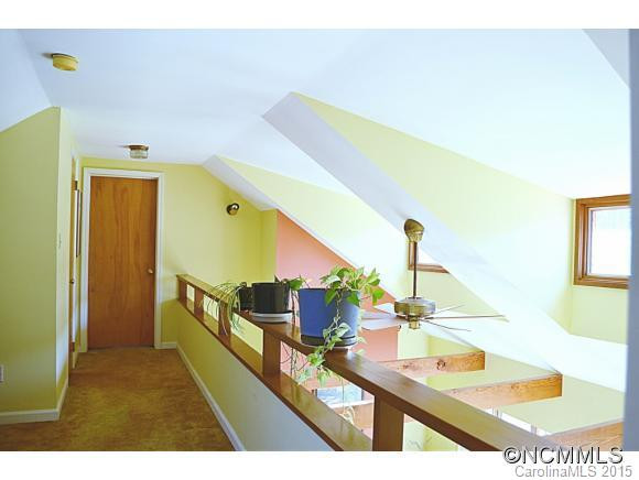 41 Bleeker Lane - Photo 12