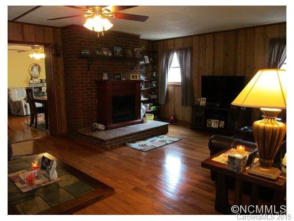 300 Garvel Mountain Rd - Photo 3