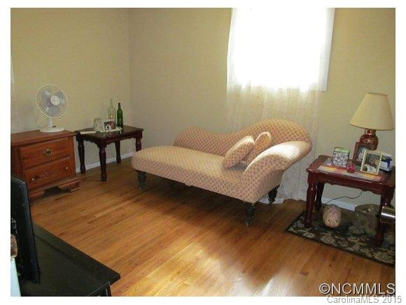 300 Garvel Mountain Rd - Photo 4