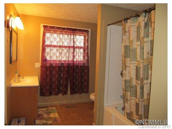 300 Garvel Mountain Rd - Photo 5
