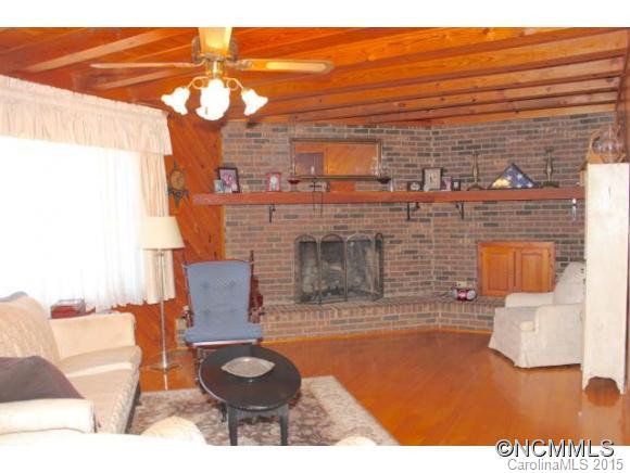 287 Campbell Springs Road - Photo 3