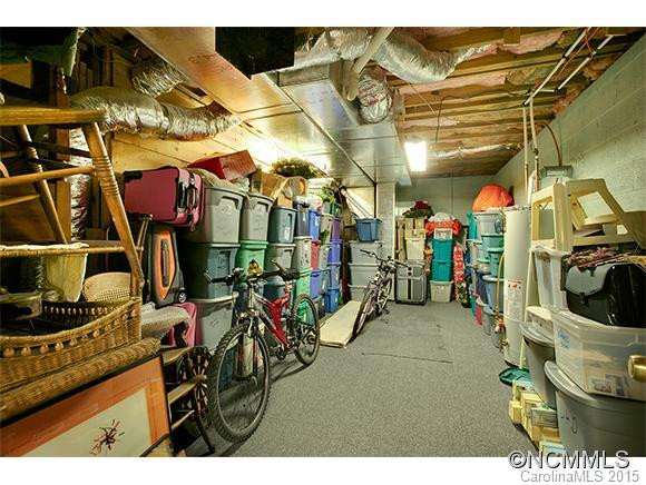 1362 Golden Road - Photo 15