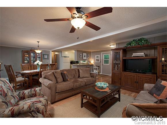 1362 Golden Road - Photo 5