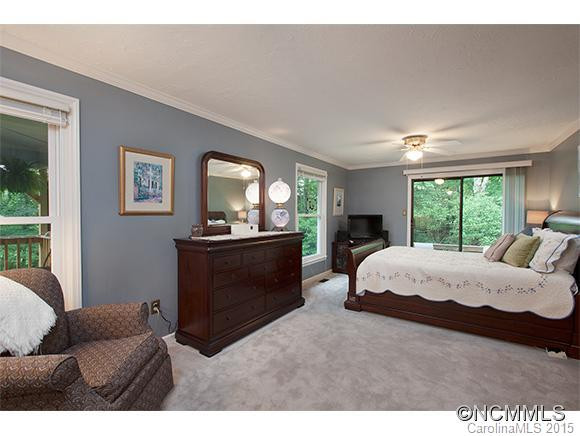 1362 Golden Road - Photo 7
