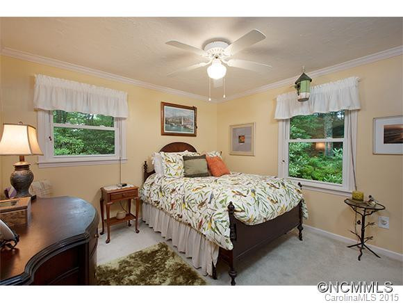 1362 Golden Road - Photo 8