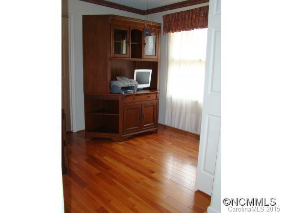 505 Bluebird Ridge - Photo 12