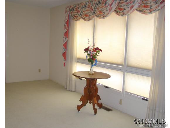 505 Bluebird Ridge - Photo 5
