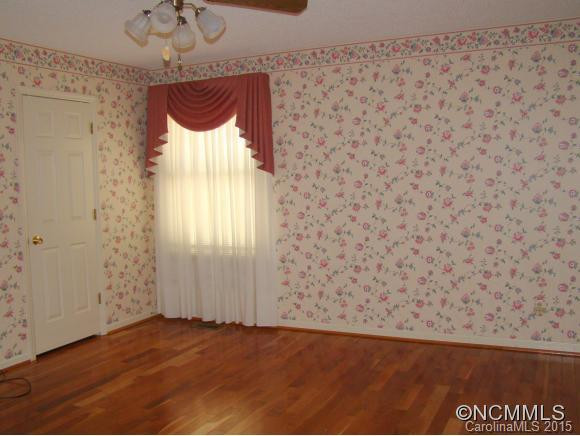 505 Bluebird Ridge - Photo 10
