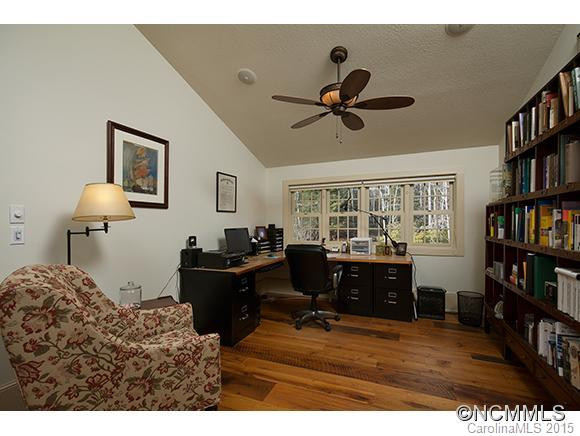 112 Sandy Lane - Photo 14