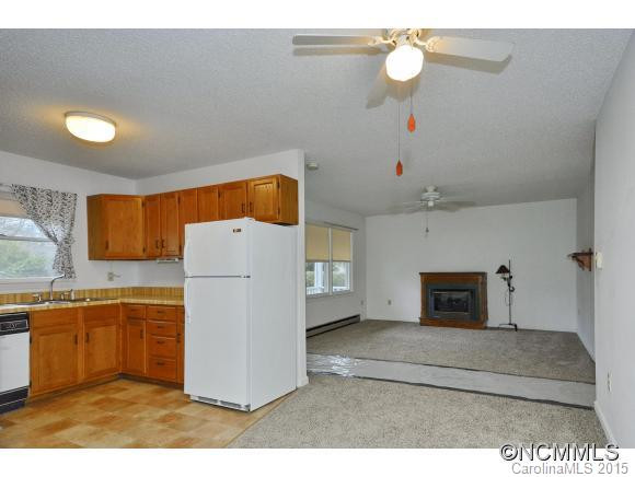 323 Genesis Circle - Photo 5