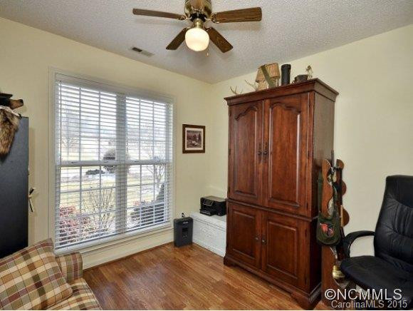 358 STONEHOLLOW - Photo 11