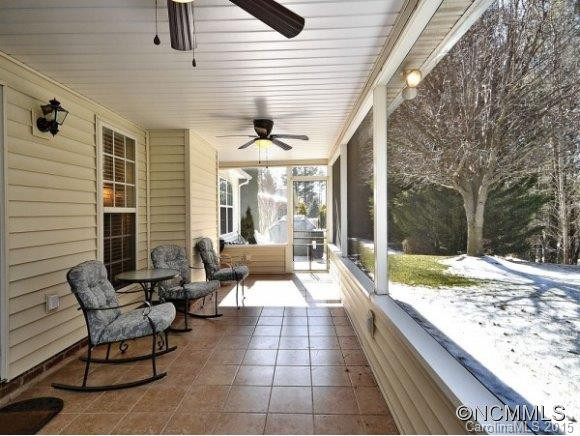 358 STONEHOLLOW - Photo 8