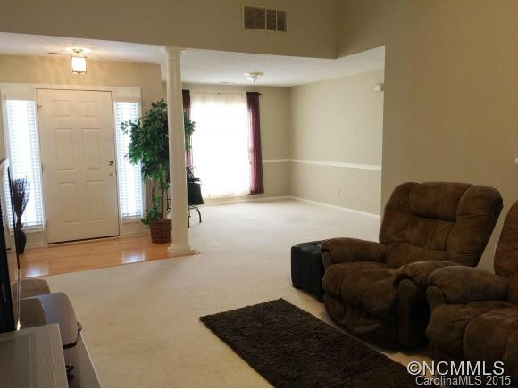 206 East Farm Creek Drive - Photo 2
