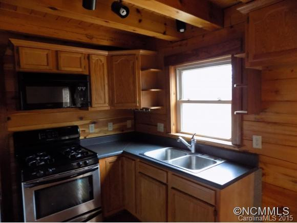 106 Williston Drive - Photo 4